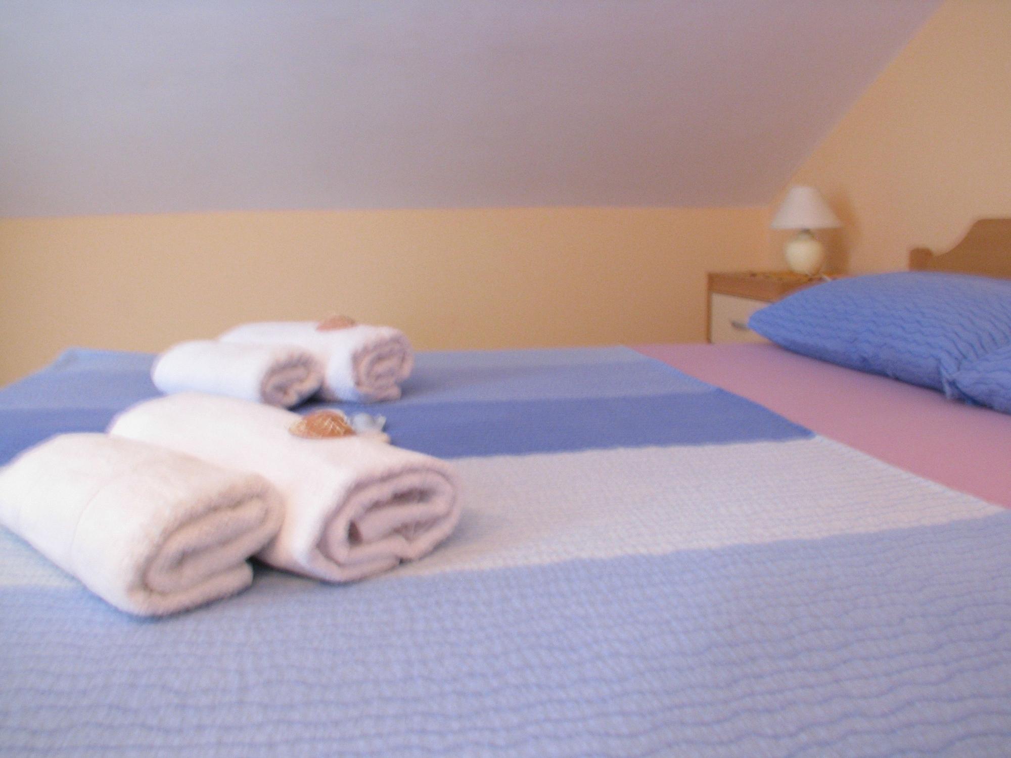 Apartments Srkoc Pinezići エクステリア 写真