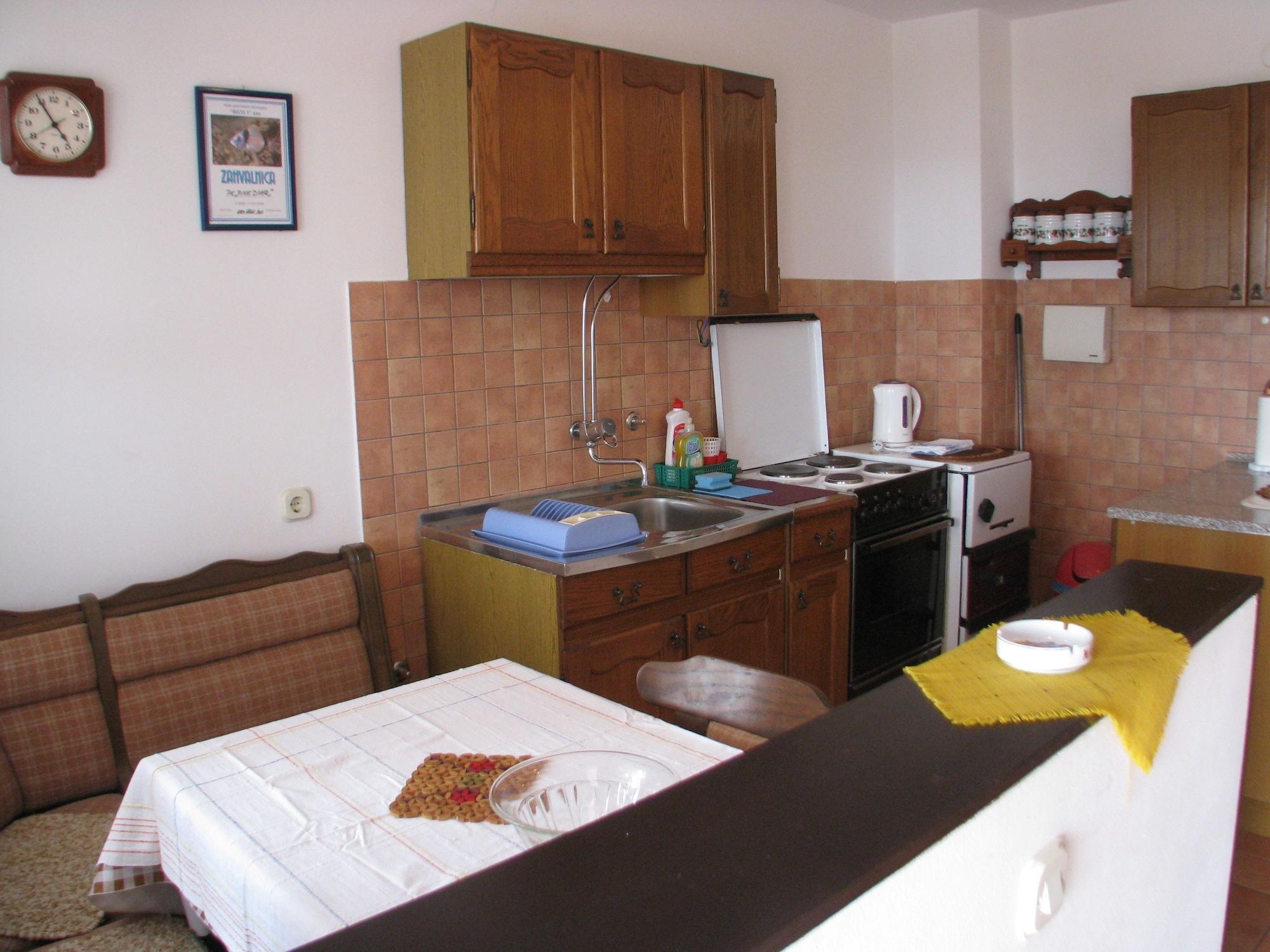 Apartments Srkoc Pinezići エクステリア 写真