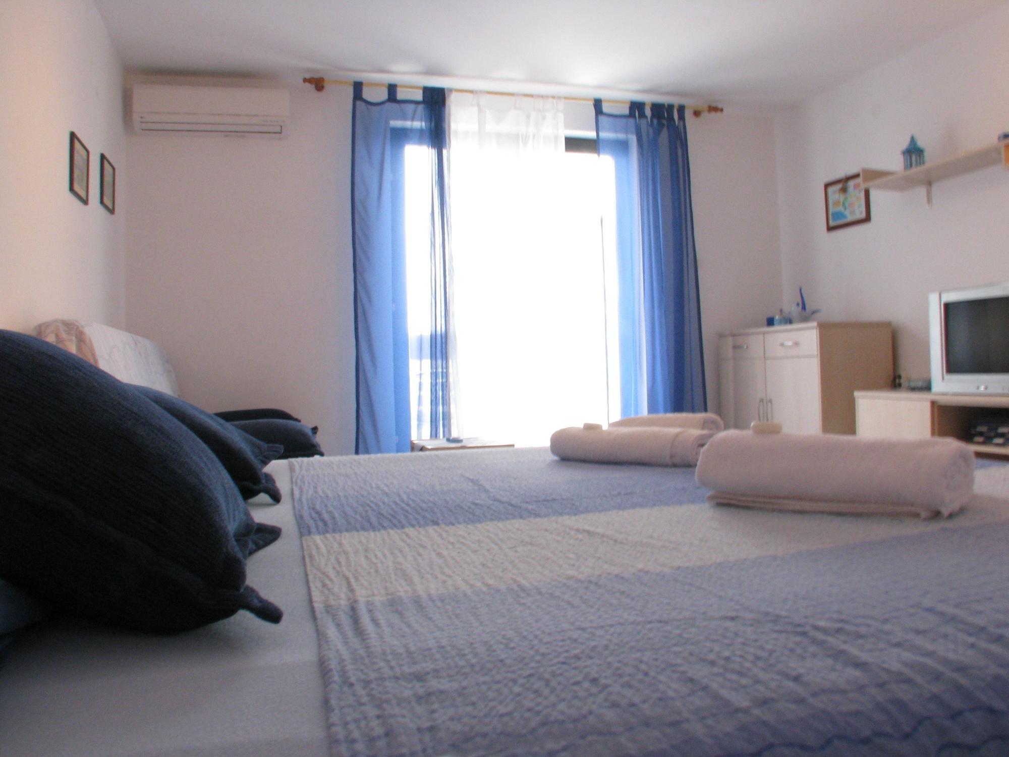 Apartments Srkoc Pinezići エクステリア 写真