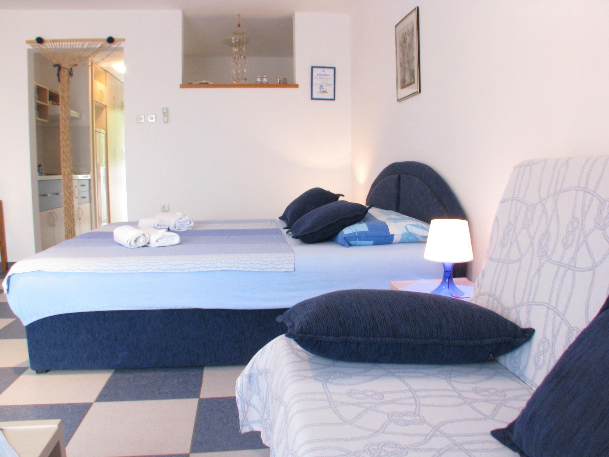 Apartments Srkoc Pinezići エクステリア 写真
